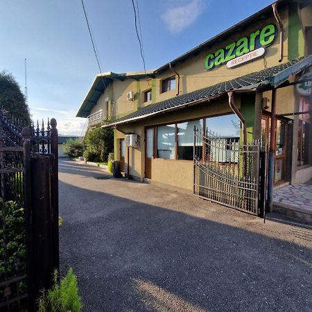 Motel Mesterul Manole คูร์ตา เด อาร์เจช ภายนอก รูปภาพ